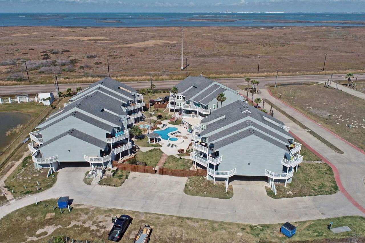 Port Aransas Condo With Outdoor Pool - Pets Welcome! Mustang Beach المظهر الخارجي الصورة